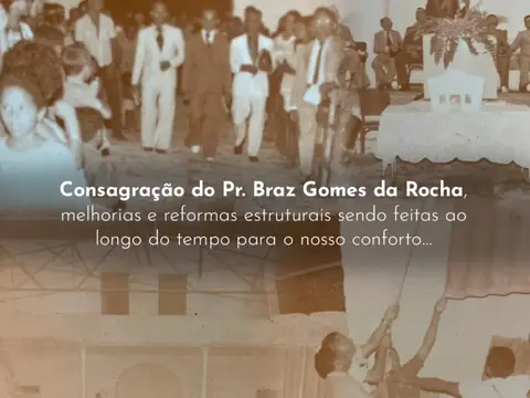 Registro histórico de cerimônia e momentos de construção da igreja